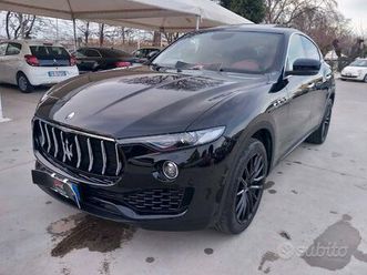 maserati levante v6 diesel awd granlusso tetto pel