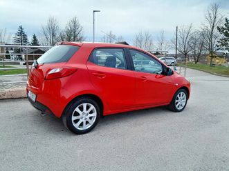 mazda 2 1.4 benzin..2008g..reg 12/26..alu..klima..cz..eps..mali potrošač..prilika 2990 €
