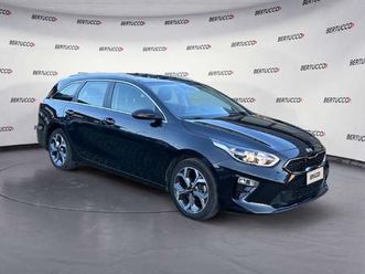 kia ceed sport wagon sw 1.0 t-gdi mhev business 100cv dct del 2022 usata a verona