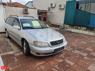 opel omega