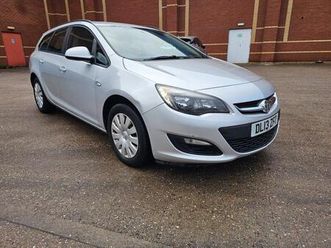 1.6 16v exclusiv sports tourer euro 5 5dr