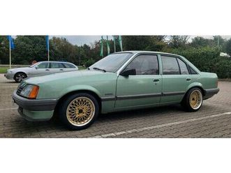 opel rekord e2 luxus zu verkaufen aus samm...