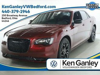 used 2022 chrysler 300 touring