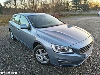 volvo v60 t3 geartronic momentum