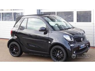 smart fortwo 90cv benzina cabrio clima cambio auto