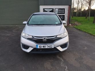 honda fit / auto /161/1.5petrol hybrid