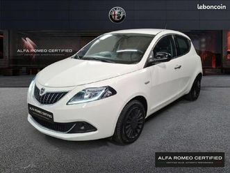 lancia ypsilon 1.0 bsg 70ch 5p silver micro hybrid
