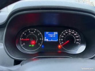 duster confort blue 1.5 dci 115 ch 4x4 societe 2 places 2019