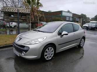 peugeot 207 1.6l hdi 90ch sport pack 3p