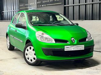 renault clio 3/ iii générique / 1.5 cdi 70 ch / entretiens à jours