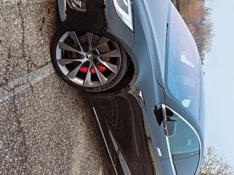 vends tesla model s performance