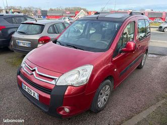citroen berlingo 1.6hdi multispace couleur bordo