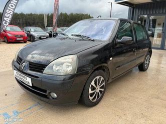 renault clio ii 1.4 16v 98ch luxe privilege 5 portes distribution neuve