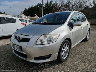 auris 2.0 d-4d 5p. sol my 08