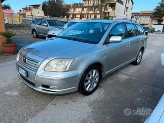toyota avensis 2.0 d-4d 16v station wagon