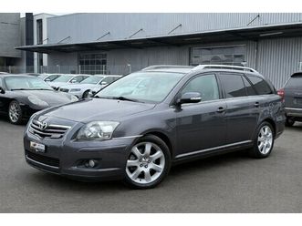 avensis 2.4 d4 vvt-i linea sol prem. t-step5 / frisch ab mfk / dab / bluetooth / leder / sitzheizung / pdc