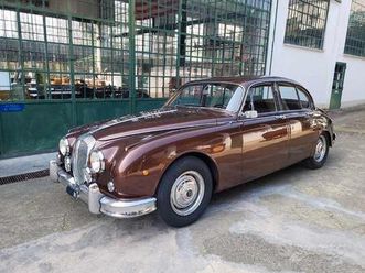 jaguar mk ii daimler 2.5 v8 saloon - 1964