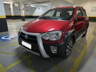 toyota etios cross 1.5 flex 16v 5p mec. 2014