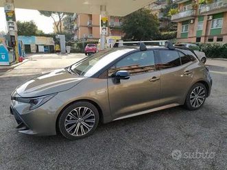 toyota corolla 1.8 hybrid style