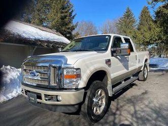 2010 ford f-350 super duty king ranch lariat crew cab, with an 8’ bed