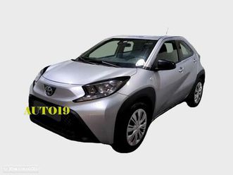 toyota aygo x 1.0 play