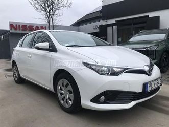 toyota auris 1.33 active my17 ülésfűtés. navigáció!!!