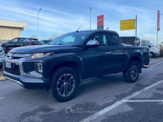 l200 club cab intense 4wd superselect + gancio traino