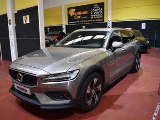 volvo v60 cross country 2.4 d4 awd momentum auto