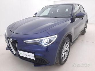 alfa romeo stelvio business at8 q4 br331069 2.1 di