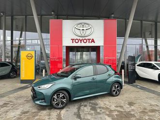 toyota yaris hybrid teamplayer comfort-paket kamera