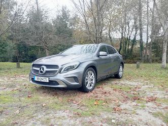 mercedes-benz gla 180 urban outubro/15