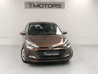 1.2i 48.000 km! bluetooth line assist clim cruise