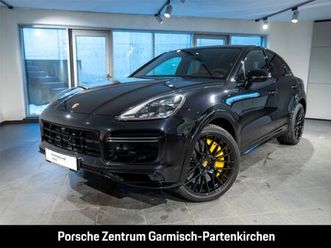 porsche cayenne turbo s e-hybrid coupe 360 shz hinten