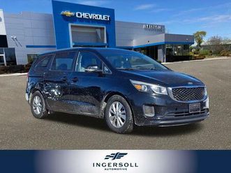 used 2017 kia sedona lx