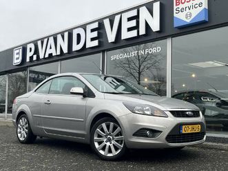 ford focus coupé-cabriolet 2.0 titanium