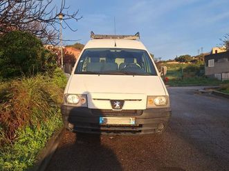 vend peugeot expert annee 2005