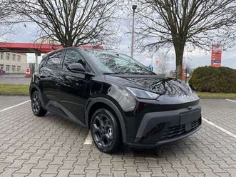 excellence awd 91,3kwh, 5 ajtó, 0 fokozatú fokozatmentes automata váltó (2025. 01. - )