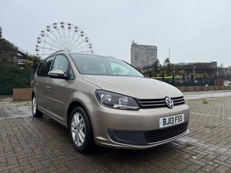 2013 volkswagen touran 1.6 tdi 105 se 5dr dsg mpv diesel automatic