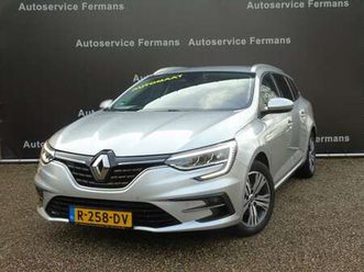 renault mégane estate - megane 1.3tce 140pk intens automaat - 2022 - 111dkm - navi