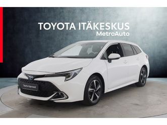 touring sports 1,8 140hv■ hybrid launch edition