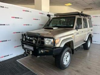 land cruiser 76 4.2d station wagon