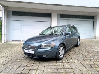 volvo v50 1.6d 110cv nacional junho/04