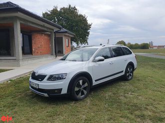 škoda octavia scout 2015