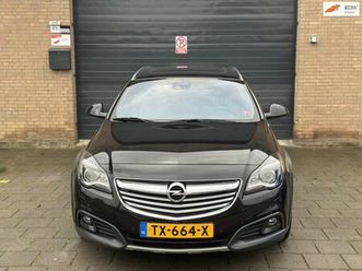 opel insignia country tourer - 2.0 t 4x4 acc clima navi camera pano cruise control xenon leder zwart hemelbekleding
