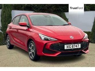 2024 1.5 hybrid+ trophy hatchback 5dr 360 degree parking camera's, sat nav, ap