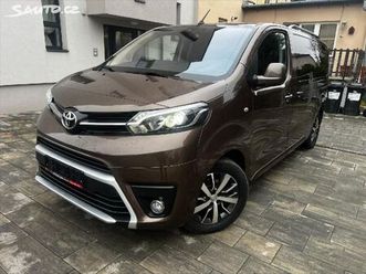 toyota proace verso 2,0 diesel comfort navi +