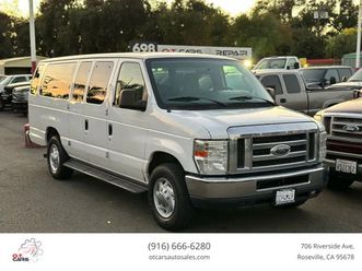 2012 ford e-350 super duty xlt extended van 3d