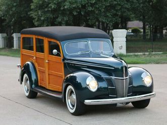 1940 ford deluxe