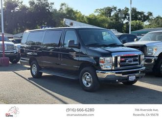 2013 ford e-350 super duty xl extended van 3d
