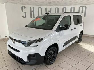 taille m bluehdi 130 s&s eat8 feel